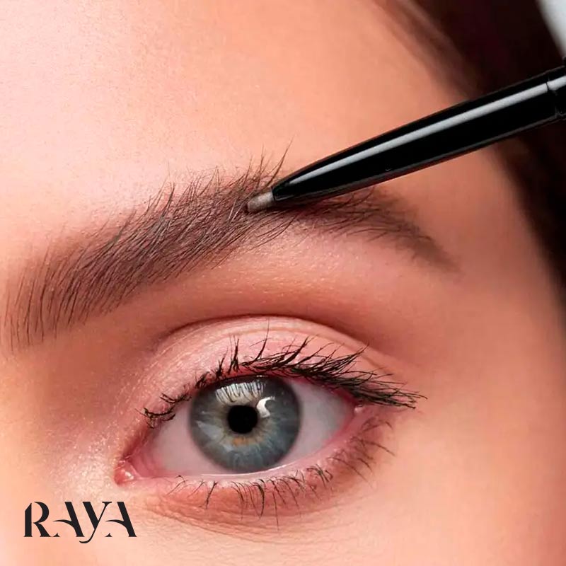 ویژگی های مداد ابرو خوب و باکیفیت